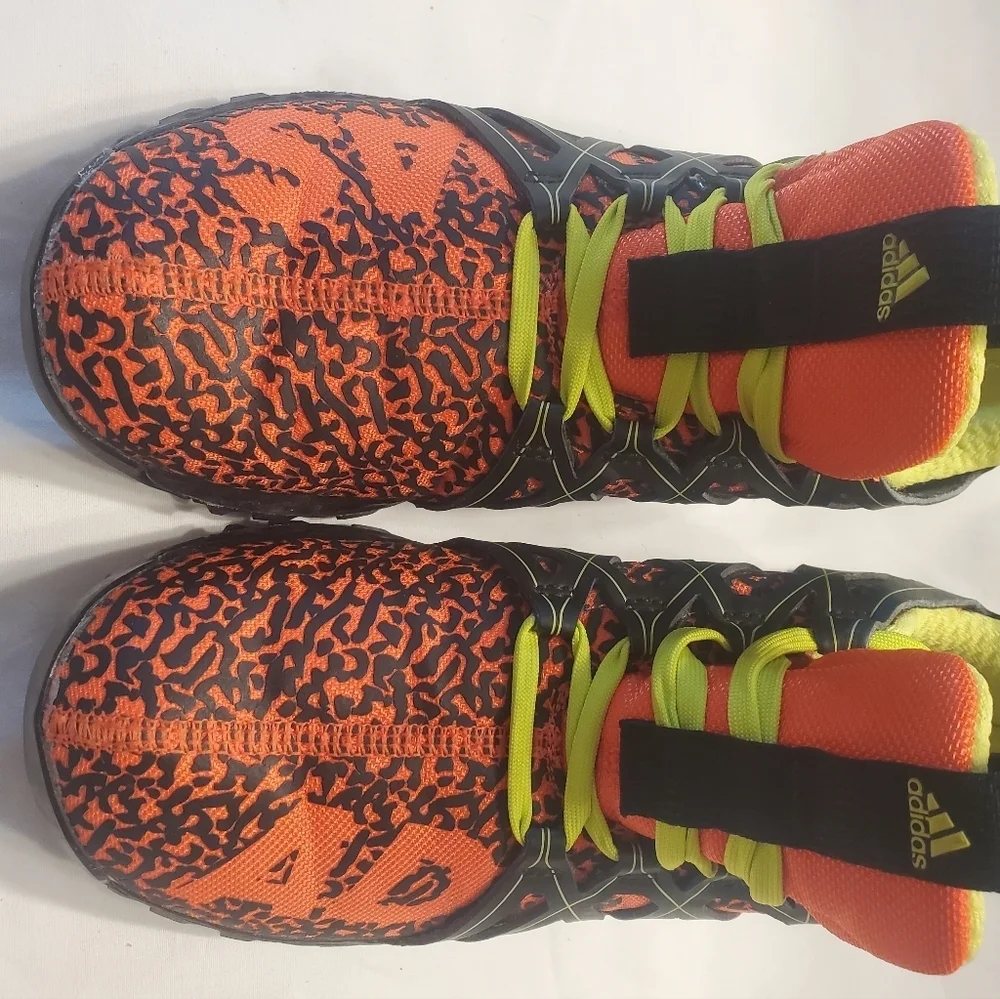 adidas Vigor Bounce Energy Black And Orange Men's Size 4 BY3448